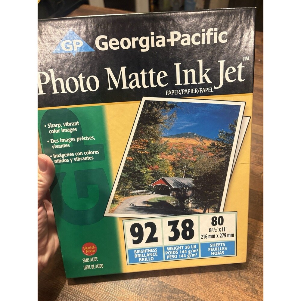 Georgia-Pacific Matte Inkjet Photo Printer Paper 8.5x11in 80 Sheets 144gsm White